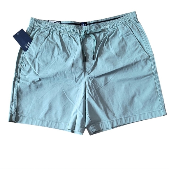 GAP Other - GAP NWT Light Green Casual Shorts.Size XL, Cotton